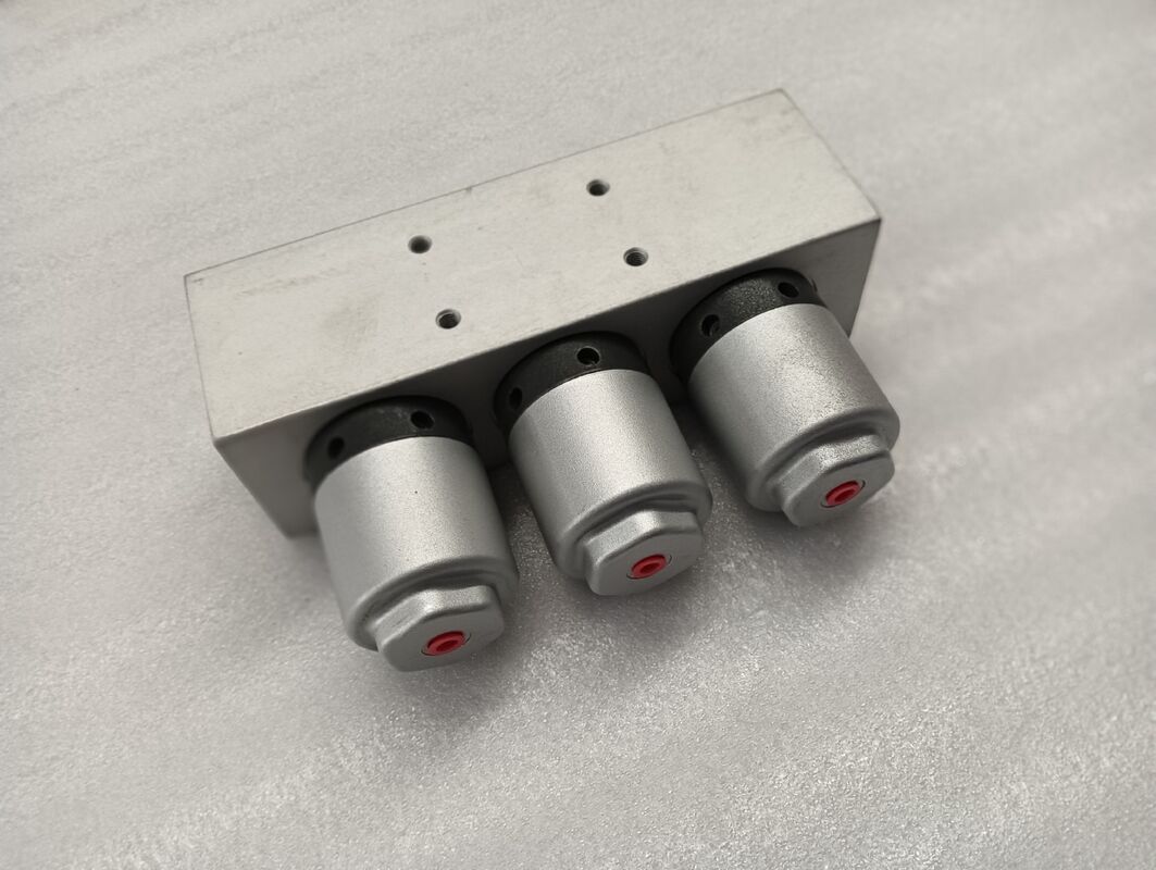 Cleaning vehicle triple plug-in valve pneumatic door valve water circuit pneumatic valve switch