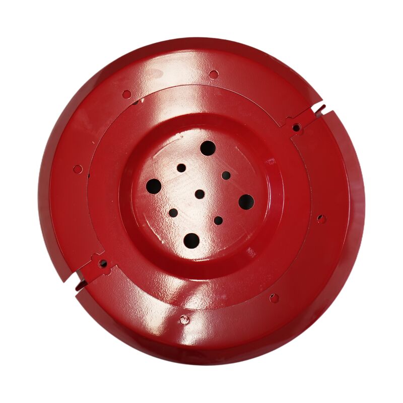 The red sweeping disc of the road sweeping vehicle can be equipped with a brush to clean the road surface, garbage, and chassis