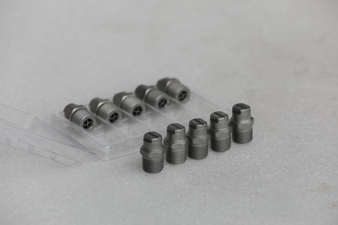 Quick-Connect Stainless Steel Pressure Nozzle with Narrow Angle Jet and Sanitation Compatibility for Water Trucks