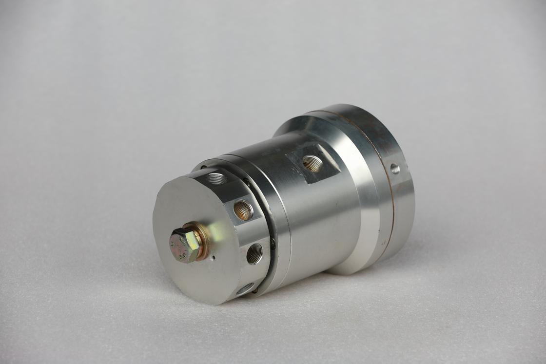 Universal Water Circuit Drive Motors: Fits Various Sweepers, 40L/min Flow & 35 MPa Max Resistance