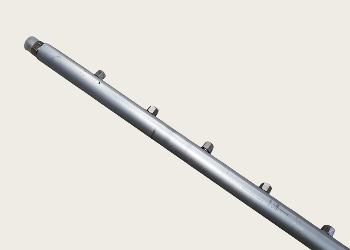 New Energy National VI Sweeper Middle High-Pressure Spray Rod: 14 Rotatable Nozzles + 65° Water Spray, Assists Suction Cup in Cleaning Middle Dirt