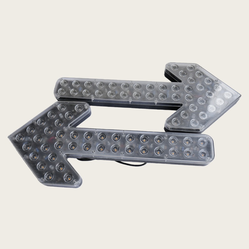 Universal Rear Warning Arrow Light for Sprinkler/Sweeper Trucks: Yellow Light + Pedestrian Alert, Ensures Operation Safety