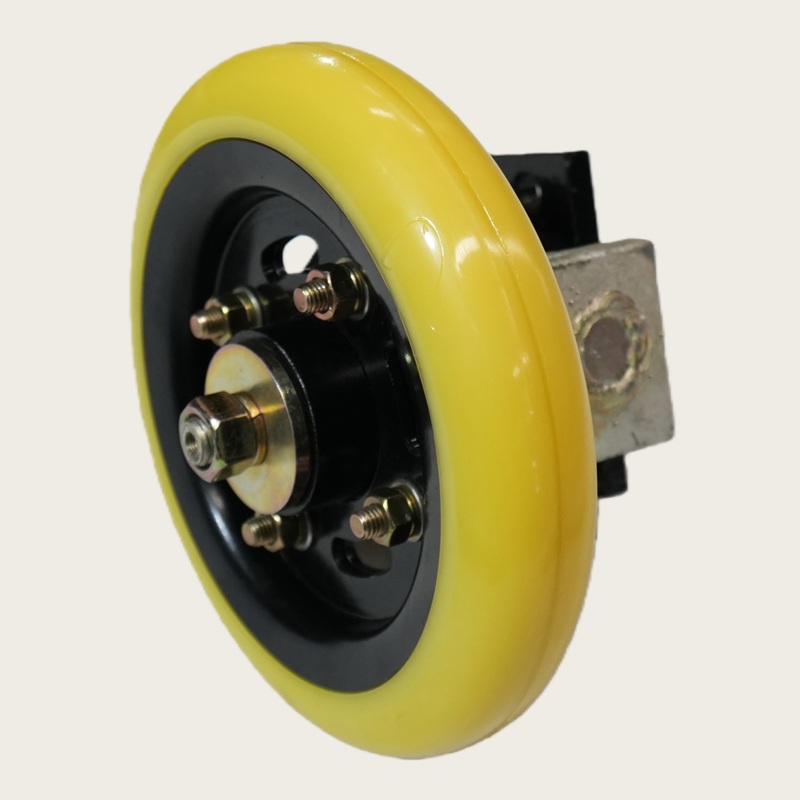 Zoomlion Travel Wheel Assembly - Steel Wheel Frame, Quick Installation, Nozzle Body Adaptation