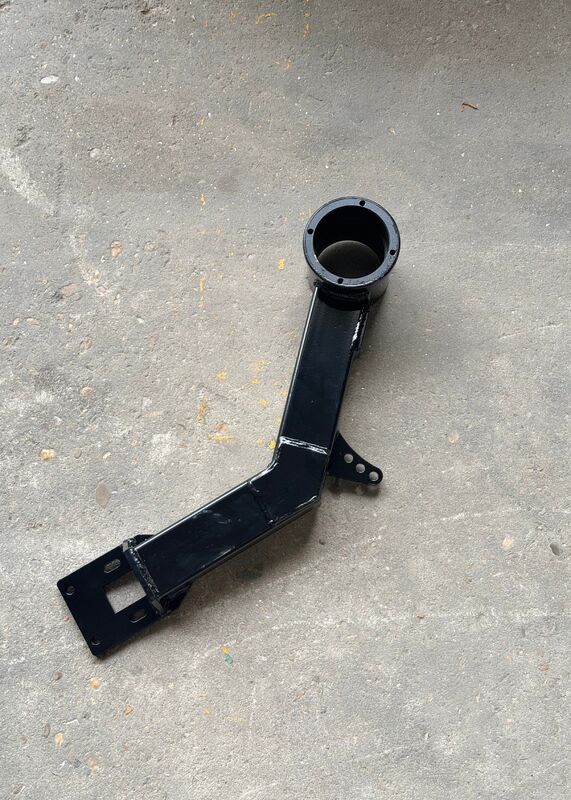 Heavy-Duty Steel Integrated Pump Mount for High-Pressure Water Systems in Sweeper Trucks