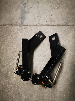 Energy Efficiency Road Sweeper Spray Arm Long Lasting Sanitation Vehicle Spray Rack