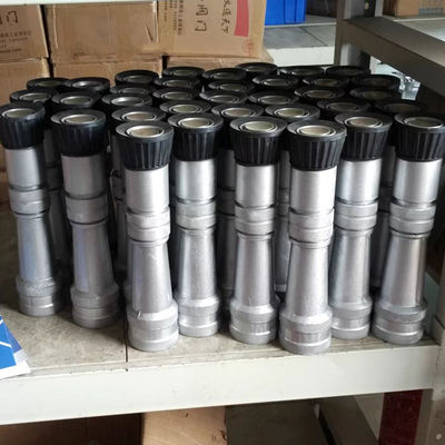 Road Cleaning Sprinkler Truck Water Gun Erosion Resistant Energy Efficiency