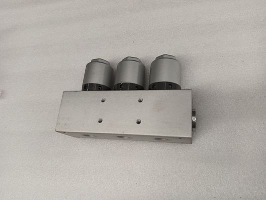 Cleaning Vehicle Water Discharge Valve Highly Precise Plug In Valve Assembly