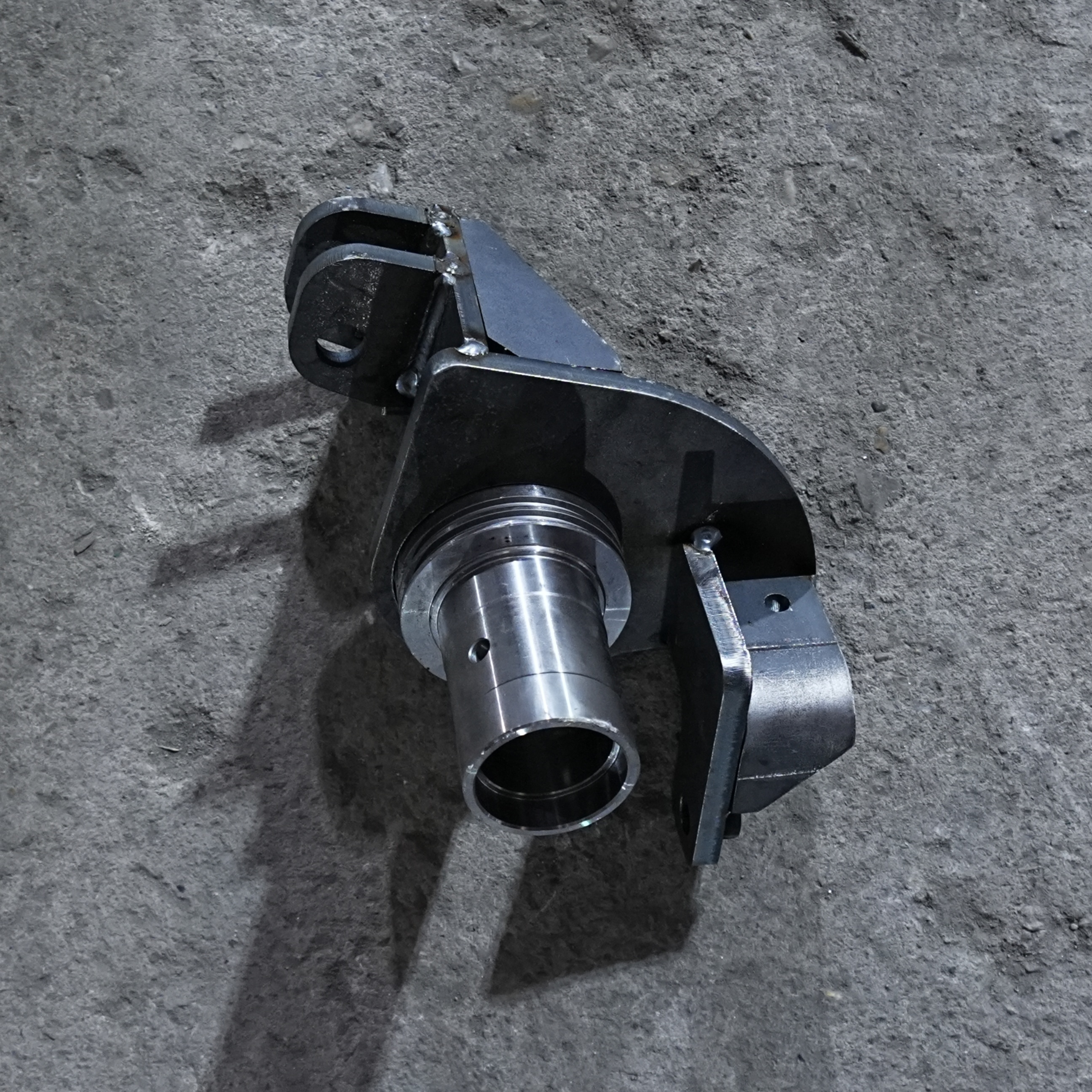 Rotating Seat for Sweeper Spray Bar | Core Weldment for Support ...